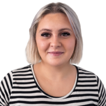 Dani_Website_Headshot_white